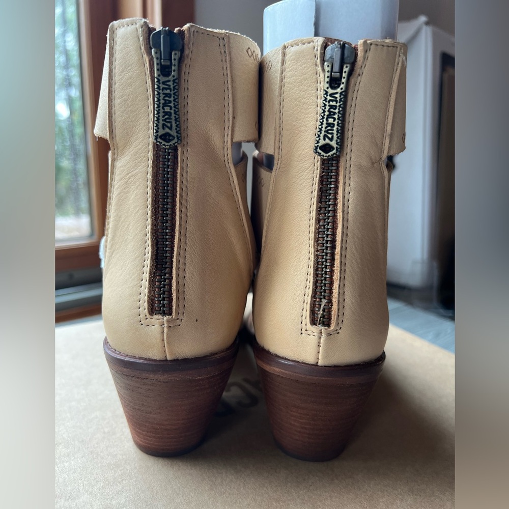 Sundance, Veracruz Lex, brand cage booties, NWT, 40, golden tan, Spain made,firm - Picture 8 of 16
